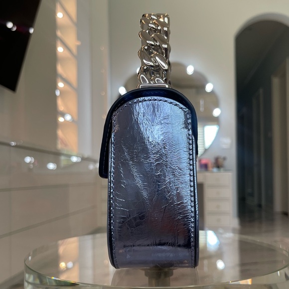 ๐SOLD๐ NWT Versace Crackled Lambskin La Medusa Mini Bag - Picture 4 of 7